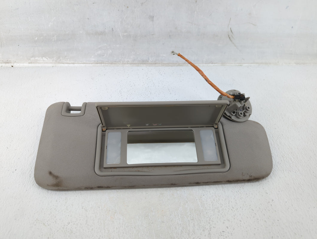 2004-2012 Chevrolet Malibu Sun Visor Shade Replacement Passenger Right Mirror Fits 2004 2005 2008 2009 2010 2011 2012 OEM Used Auto Parts