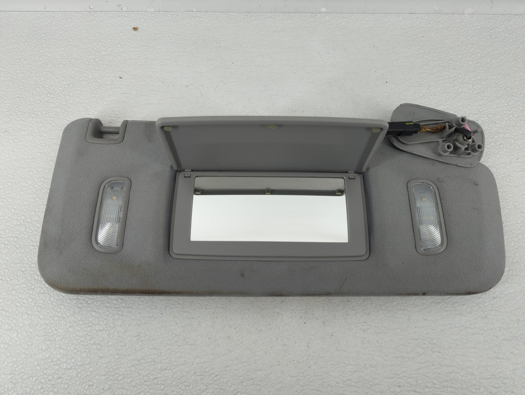 2015-2020 Chevrolet Tahoe Sun Visor Shade Replacement Passenger Right Mirror Fits 2015 2016 2017 2018 2019 2020 OEM Used Auto Parts