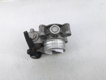 2018-2022 Chevrolet Equinox Throttle Body P/N:12671379AA Fits 2016 2017 2018 2019 2020 2021 2022 OEM Used Auto Parts