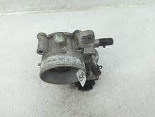 2014-2016 Kia Cadenza Throttle Body P/N:35100-3CAA0 Fits 2012 2013 2014 2015 2016 2017 2018 OEM Used Auto Parts