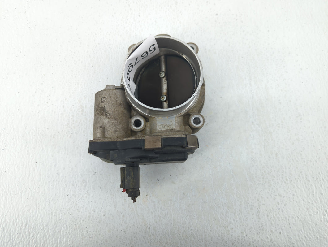 2014-2015 Chevrolet Silverado 1500 Throttle Body P/N:12632171BA Fits 2014 2015 OEM Used Auto Parts