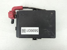 2021-2022 Dodge Challenger Fusebox Fuse Box Panel Relay Module P/N:P68498616AB 616AB Fits 2021 2022 OEM Used Auto Parts