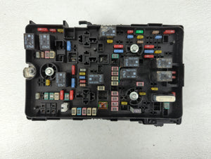 2020-2022 Chrysler Voyager Fusebox Fuse Box Panel Relay Module P/N:6356-5509 Fits 2020 2021 2022 OEM Used Auto Parts