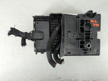 2020-2022 Chrysler Voyager Fusebox Fuse Box Panel Relay Module P/N:6356-5509 Fits 2020 2021 2022 OEM Used Auto Parts