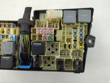 2015-2016 Lincoln Mkc Fusebox Fuse Box Panel Relay Module P/N:AV6T-14A142-AB AV6T-14A067-AD Fits 2015 2016 OEM Used Auto Parts