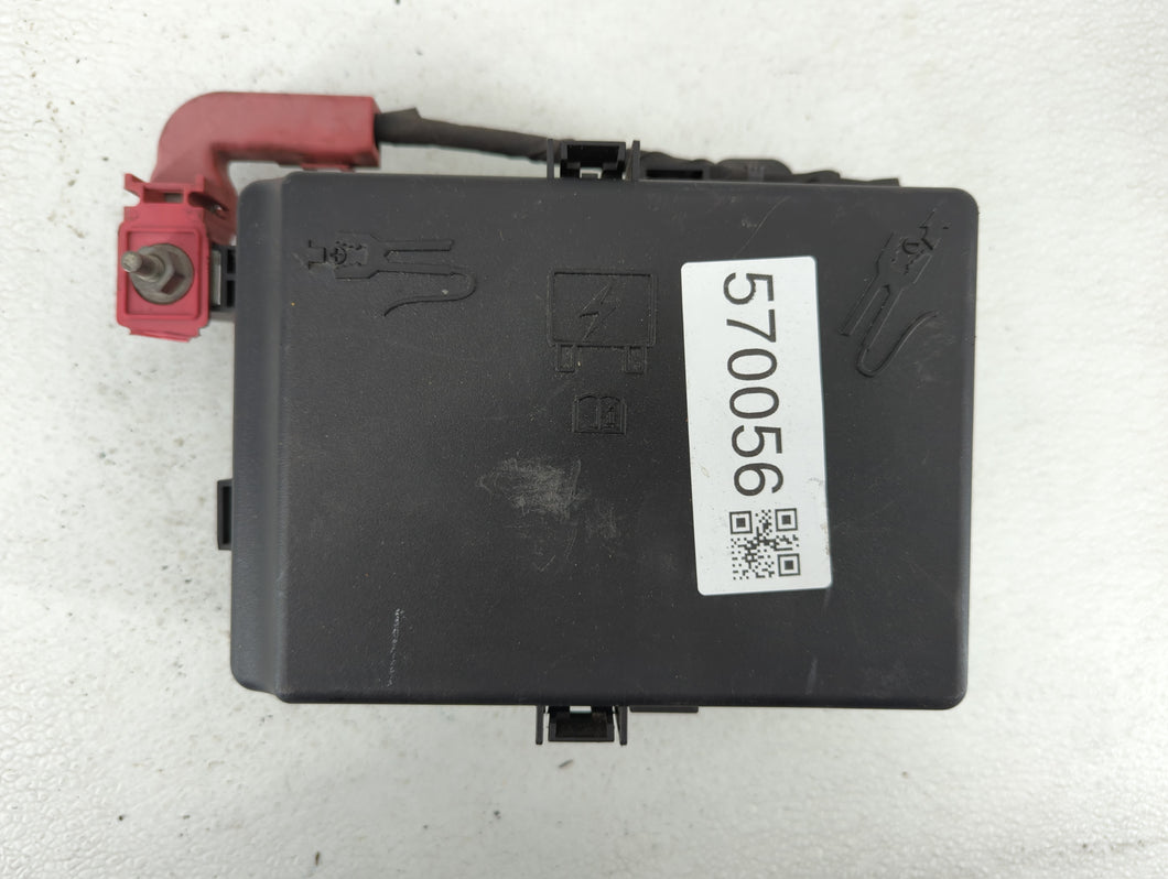 2015-2016 Dodge Charger Fusebox Fuse Box Panel Relay Module P/N:729AC P68213729AC Fits 2015 2016 OEM Used Auto Parts