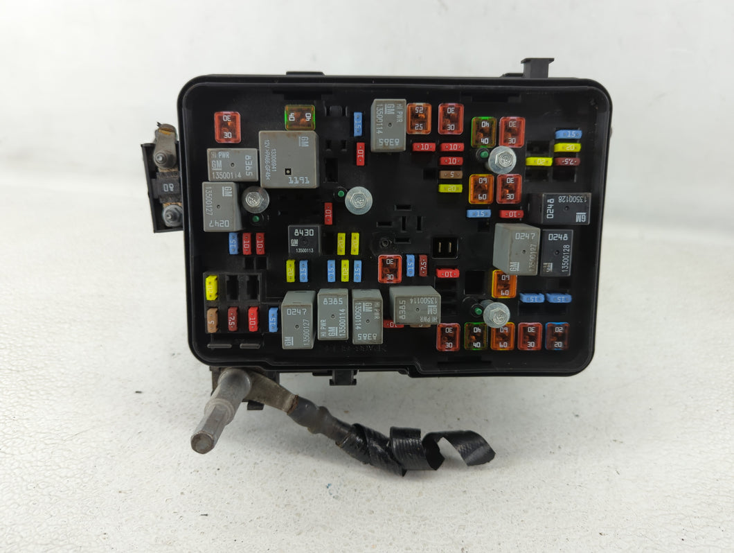 2011 Chevrolet Equinox Fusebox Fuse Box Panel Relay Module P/N:20899629 Fits OEM Used Auto Parts