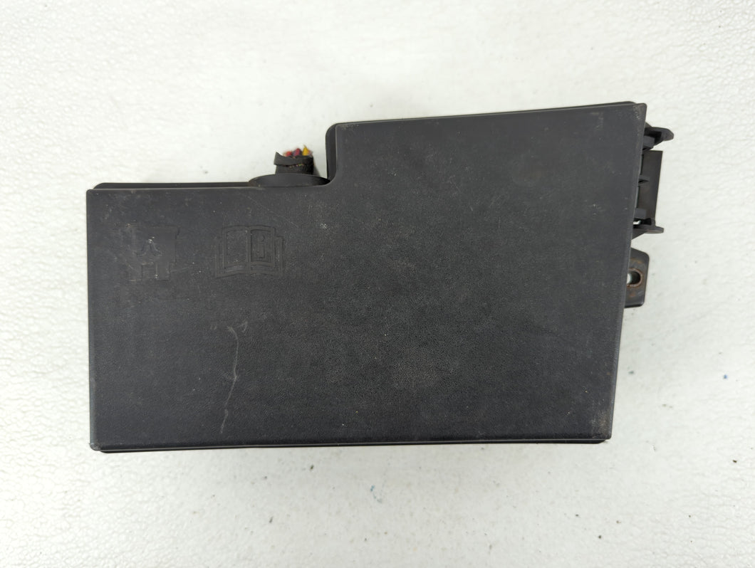 2015-2016 Lincoln Mkc Fusebox Fuse Box Panel Relay Module P/N:AV6T-14A067-AD Fits 2015 2016 OEM Used Auto Parts