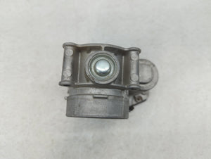 2013-2022 Ford Escape Throttle Body P/N:DS7E-9F991-AF Fits 2013 2014 2015 2016 2017 2018 2019 2020 2021 2022 OEM Used Auto Parts