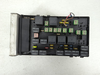 2003-2005 Chrysler Town & Country Fusebox Fuse Box Panel Relay Module P/N:04727557AA Fits 2003 2004 2005 OEM Used Auto Parts
