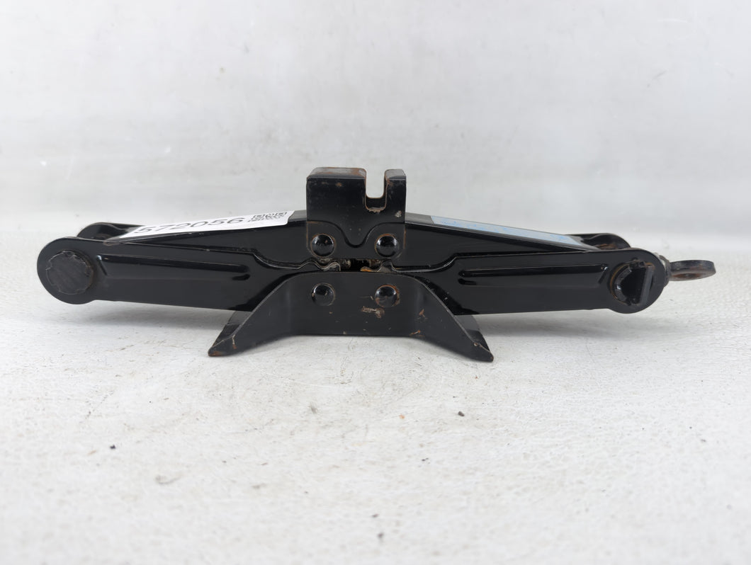 2009 Mazda 3 Spare Scissor Car Jack