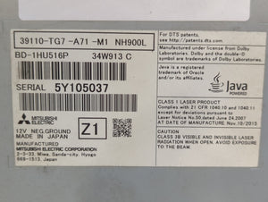 2016-2020 Honda Pilot Radio AM FM Cd Player Receiver Replacement P/N:39110-TG7-A71-M1 Fits 2016 2017 2018 2019 2020 OEM Used Auto Parts