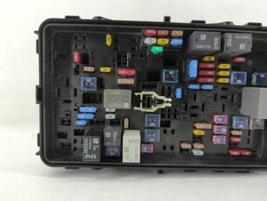 2021-2022 Buick Envision Fusebox Fuse Box Panel Relay Module P/N:082304-248-21 85127888_01 Fits 2021 2022 OEM Used Auto Parts