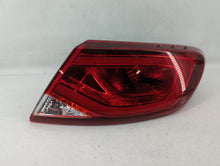 2015-2016 Chrysler 200 Tail Light Assembly Passenger Right OEM P/N:68110362AA BDM92402000 Fits 2015 2016 OEM Used Auto Parts