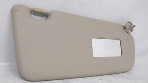 2002 Land Rover Freelander Sun Visor Shade Replacement Passenger Right Mirror Fits OEM Used Auto Parts - Oemusedautoparts1.com