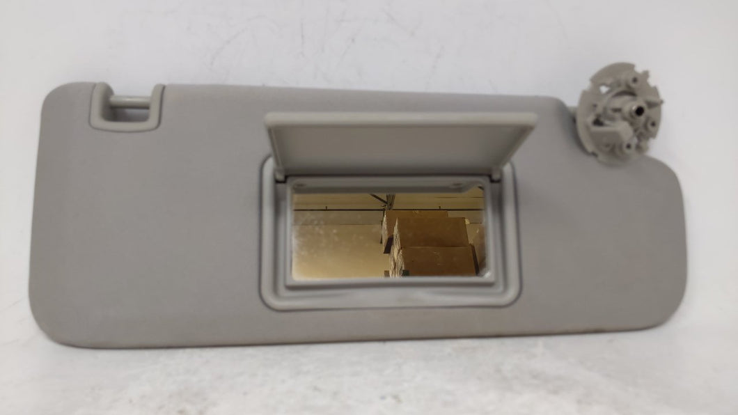 2008 Chevrolet Malibu Sun Visor Shade Replacement Passenger Right Mirror Fits OEM Used Auto Parts - Oemusedautoparts1.com