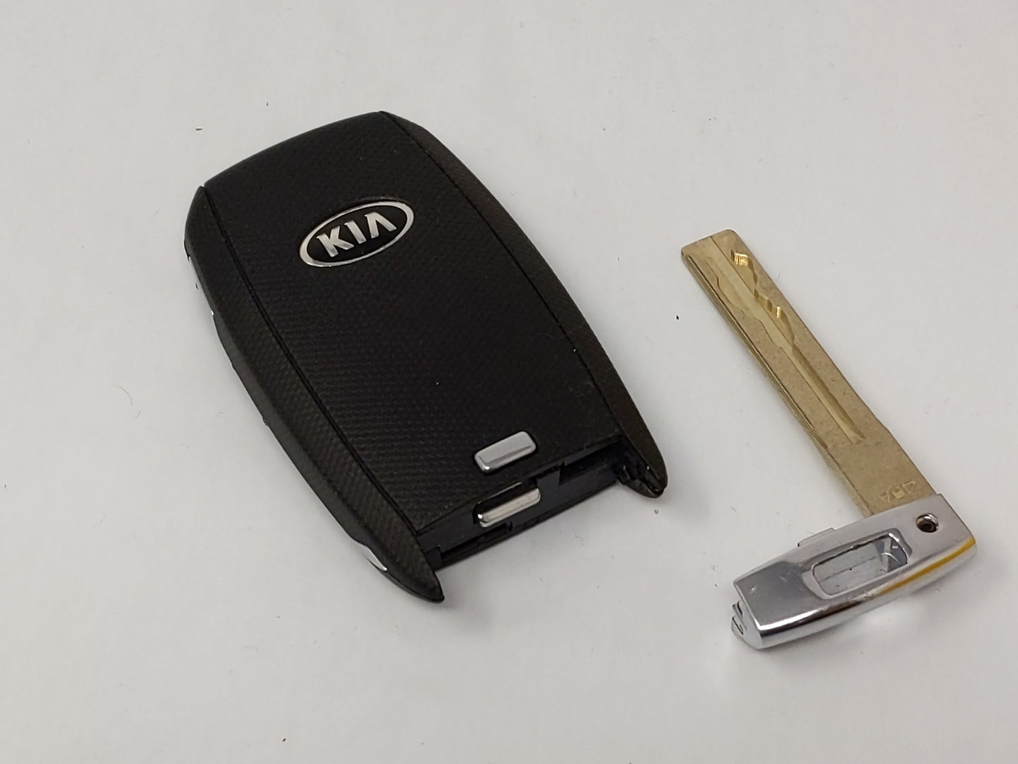 2015-2017 Kia Rio Keyless Entry Remote Sy5xmfna04 4 Buttons Car - Oemusedautoparts1.com