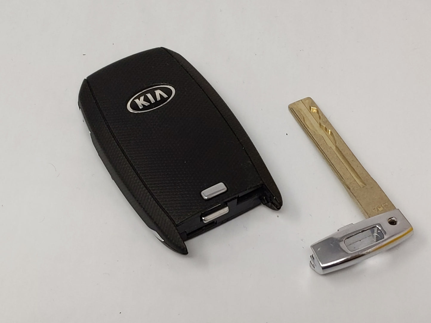 2015-2017 Kia Rio Keyless Entry Remote Sy5xmfna04 4 Buttons Car - Oemusedautoparts1.com
