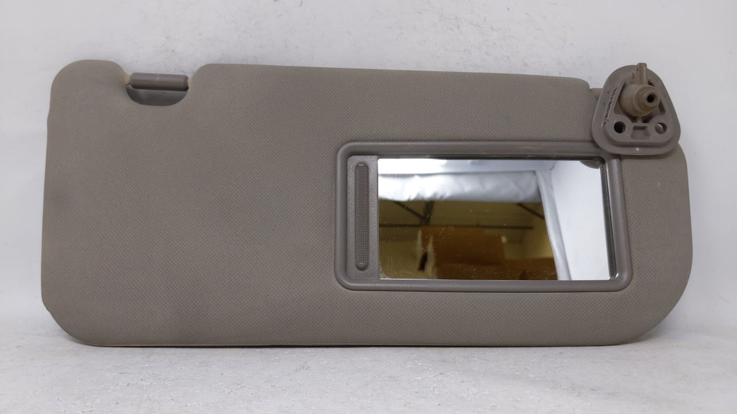 2013 Hyundai Tucson Sun Visor Shade Replacement Passenger Right Mirror Fits 2010 2011 2012 2014 2015 OEM Used Auto Parts - Oemusedautoparts1.com