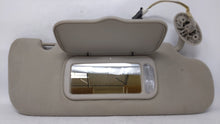 2002-2004 Jeep Liberty Passenger Right Sun Visor Sunvisor Beige 68874 Mirror - Oemusedautoparts1.com