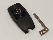 Mercedes-Benz Keyless Entry Remote Nbgdm3 A9079059406q02 2 Buttons - Oemusedautoparts1.com