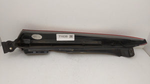 2003-2006 Volvo Xc90 Tail Light Assembly Passenger Right OEM P/N:9483772 Fits 2003 2004 2005 2006 OEM Used Auto Parts - Oemusedautoparts1.com