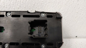 2009 Chrysler Town & Country Passeneger Right Power Window Switch - Oemusedautoparts1.com