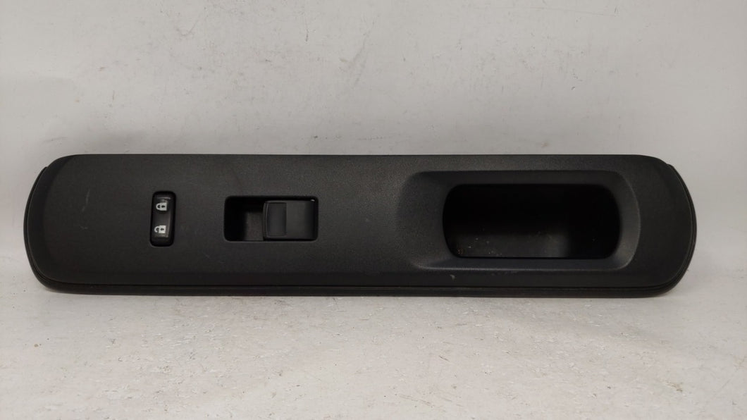 2015 Toyota Prius Passeneger Right Power Window Switch 74231-52810 - Oemusedautoparts1.com