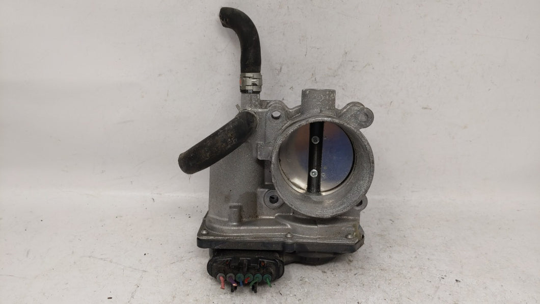 2011-2018 Toyota Corolla Throttle Body P/N:22030-0T080 Fits 2011 2012 2013 2014 2015 2016 2017 2018 OEM Used Auto Parts - Oemusedautoparts1.com