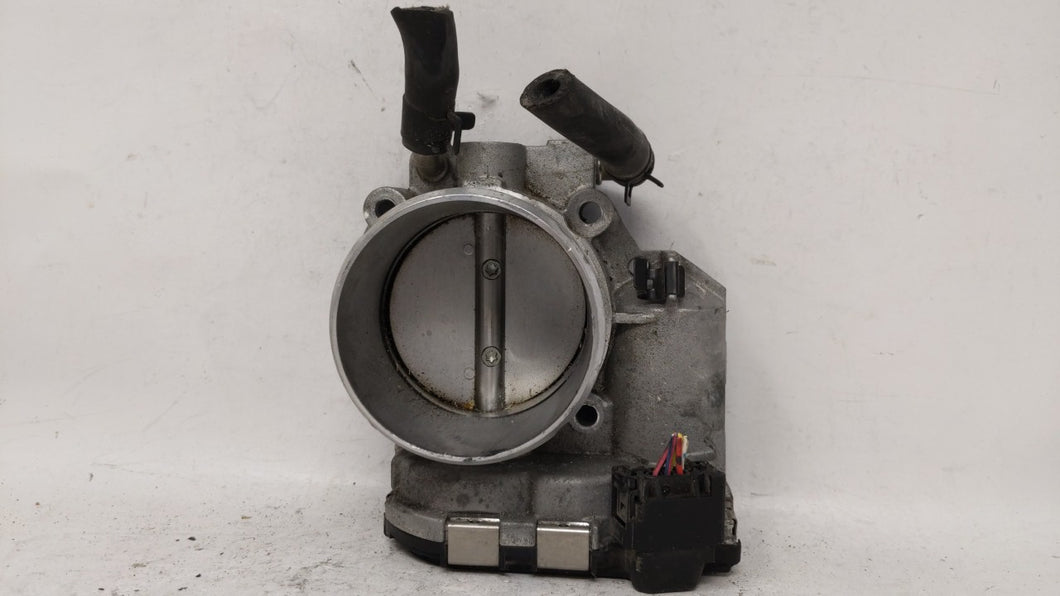 2011-2014 Hyundai Sonata Throttle Body P/N:35100-2G700 Fits 2011 2012 2013 2014 2015 2016 OEM Used Auto Parts - Oemusedautoparts1.com