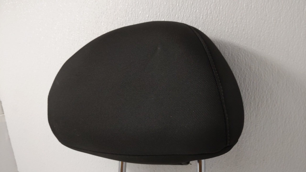 2015 Hyundai Tucson Headrest Head Rest Front Driver Passenger Seat Fits OEM Used Auto Parts - Oemusedautoparts1.com 