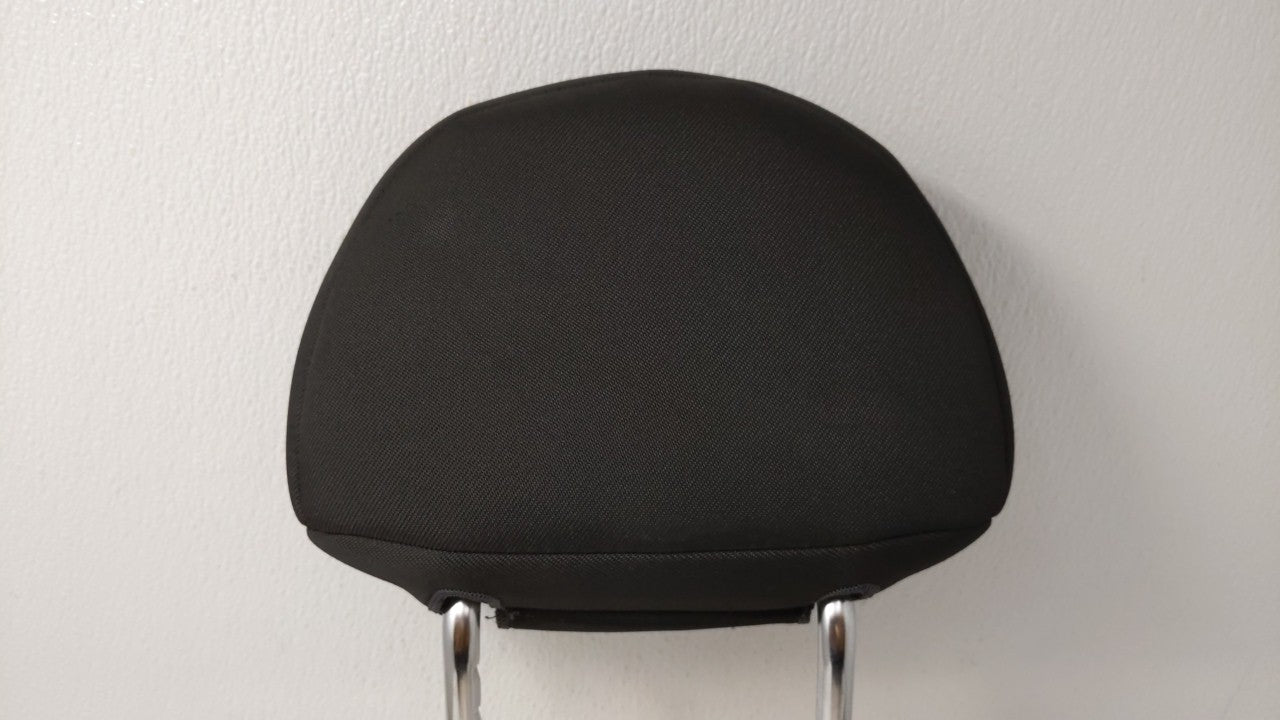2015 Hyundai Tucson Headrest Head Rest Front Driver Passenger Seat Fits OEM Used Auto Parts - Oemusedautoparts1.com 