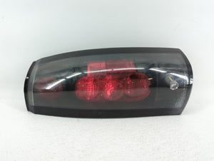 1995-1999 Chevrolet Suburban Tail Light Assembly Passenger Right OEM P/N:AI2RS2T Fits 1992 1993 1994 1995 1996 1997 1998 1999 2000 OEM Used Auto Parts - Oemusedautoparts1.com