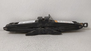 2005 Lincoln Aviator Spare Scissor Car Jack - Oemusedautoparts1.com