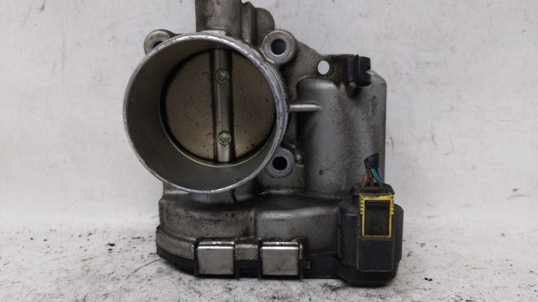 2013-2016 Ford Escape Throttle Body P/N:7S7G-9F991-CA Fits 2013 2014 2015 2016 2017 2018 2019 OEM Used Auto Parts - Oemusedautoparts1.com