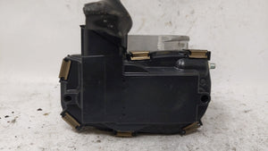 2016-2018 Infiniti Q50 Throttle Body P/N:RME60-52 Fits 2016 2017 2018 OEM Used Auto Parts - Oemusedautoparts1.com