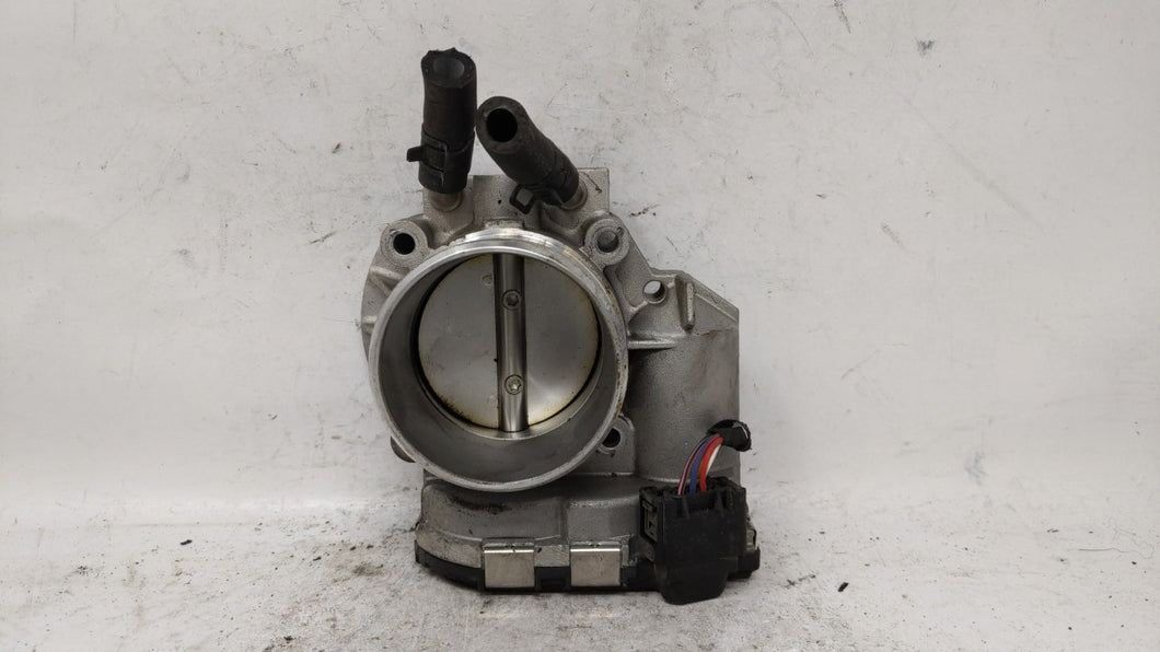 2011-2014 Hyundai Sonata Throttle Body P/N:35100-2G710 Fits 2011 2012 2013 2014 2015 2016 OEM Used Auto Parts - Oemusedautoparts1.com