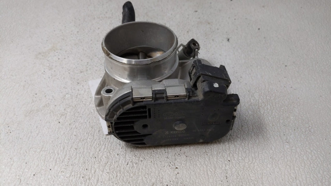 2011-2015 Hyundai Sonata Throttle Body P/N:35100-2G800 Fits 2011 2012 2013 2014 2015 2016 OEM Used Auto Parts - Oemusedautoparts1.com