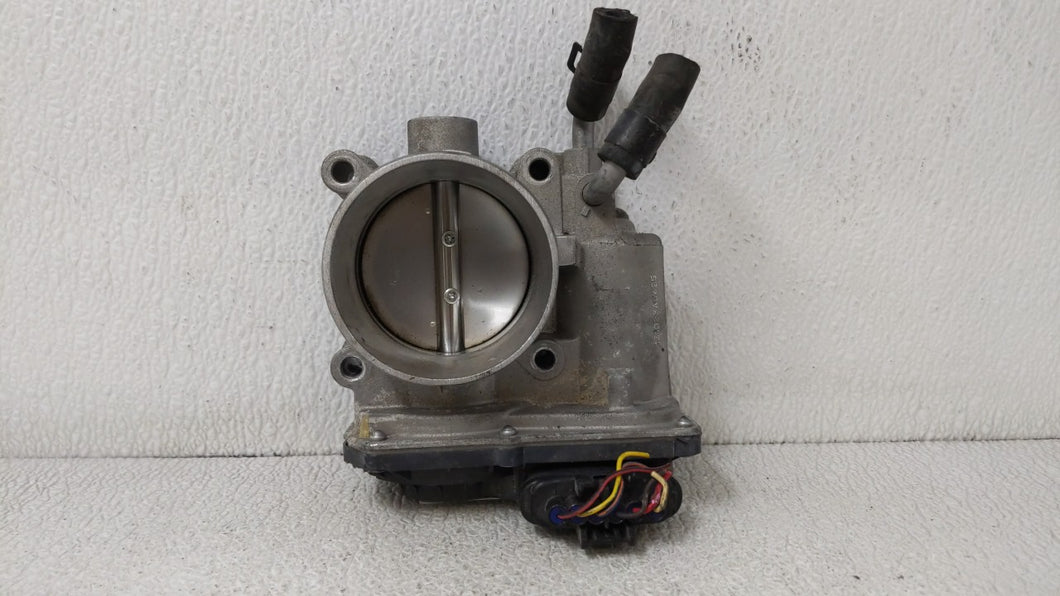 2011-2018 Hyundai Elantra Throttle Body P/N:1606031769 35100 2E000 Fits 2011 2012 2013 2014 2015 2016 2017 2018 2019 OEM Used Auto Parts - Oemusedautoparts1.com