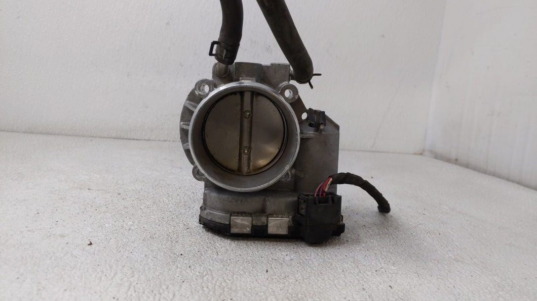 2011-2014 Hyundai Sonata Throttle Body P/N:35100-2G700 Fits 2011 2012 2013 2014 2015 2016 OEM Used Auto Parts - Oemusedautoparts1.com