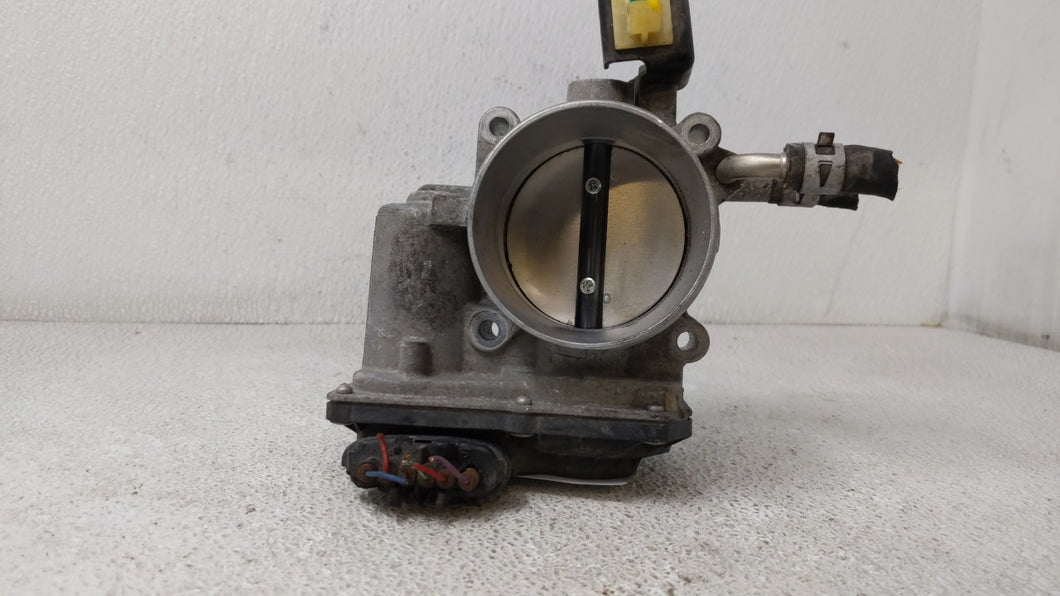 2009-2019 Toyota Highlander Throttle Body P/N:22030-0V010 Fits 2009 2010 2011 2012 2013 2014 2015 2016 2017 2018 2019 OEM Used Auto Parts - Oemusedautoparts1.com